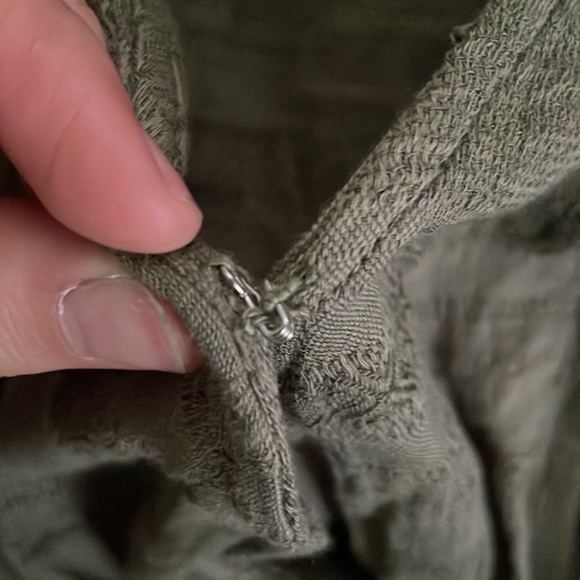 green top from American eagle - Picture 6 of 7